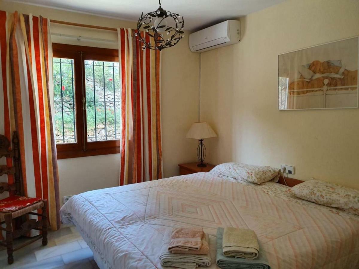 Sea View Villa With Pool, Near Beach In Calahonda, Marbella Area 米哈斯 外观 照片